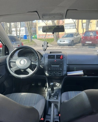 Volkswagen Polo cena 7000 przebieg: 188000, rok produkcji 2005 z Łódź małe 37